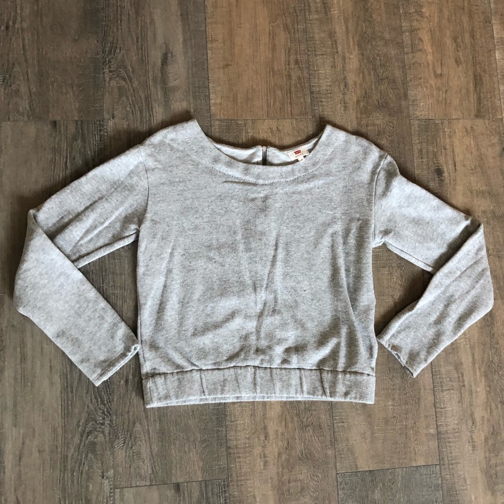 Levi’s sweater
